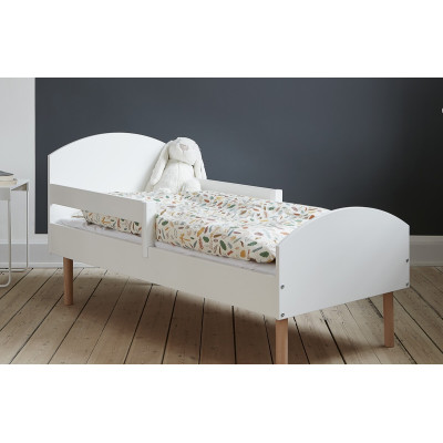 Manis-h Junior Retro Bed with Beech Legs Snow white